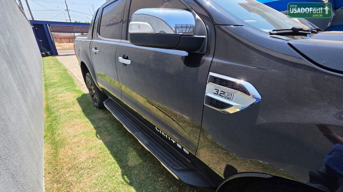 Ford Ranger Limited CD 3.2 4x4 Automático Diesel 2022/2023 — foto 4 de 11