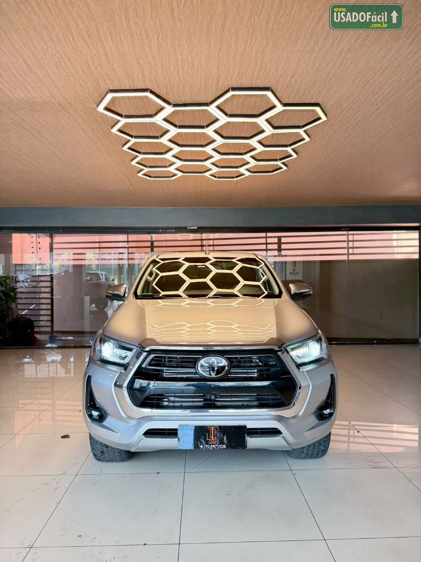 Toyota Hilux SRX CD 2.8 4x4 TDI Automático Diesel 2022/2022 — foto 2 de 14