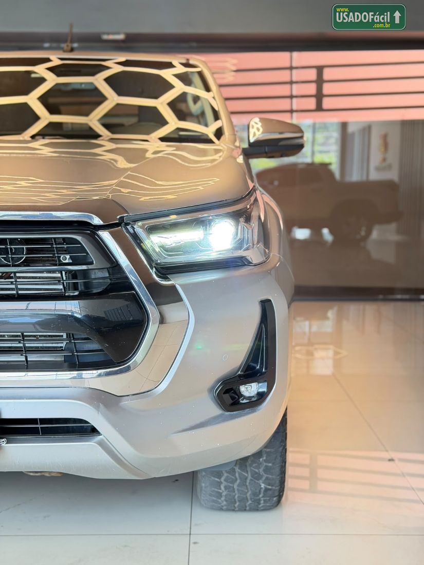 Toyota Hilux SRX CD 2.8 4x4 TDI Automático Diesel 2022/2022 — foto 4 de 14