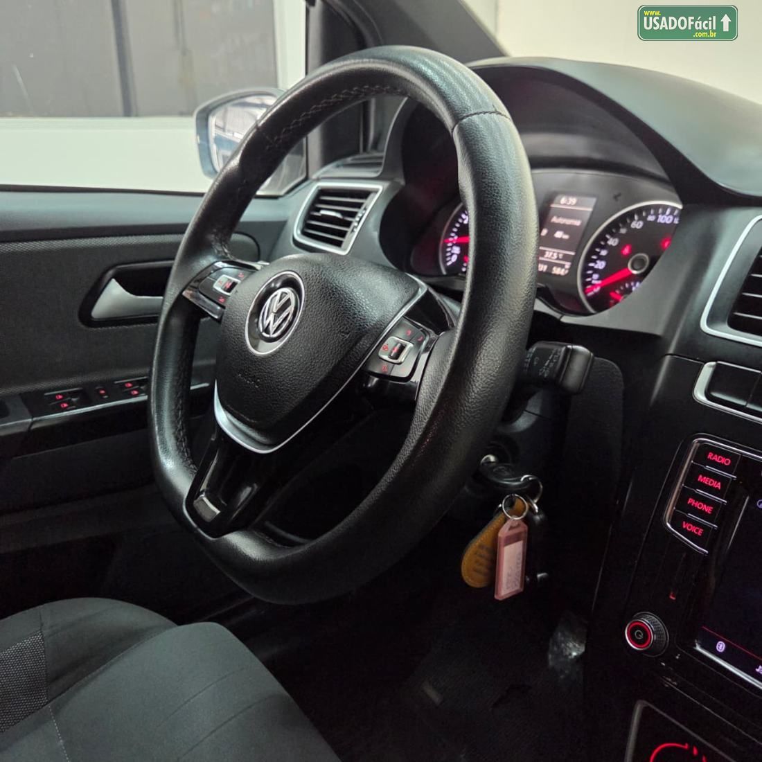 Volkswagen Fox Run 1.6 5P Flex 2017/2017 — foto 7 de 20