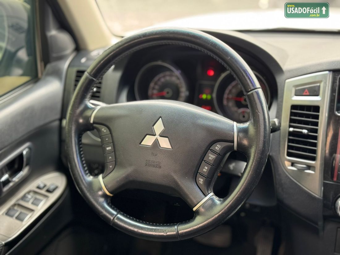 Mitsubishi Pajero HPE Full 3.2 4x4 Turbo Intercooler Automático Diesel 2015/2016 — foto 17 de 18