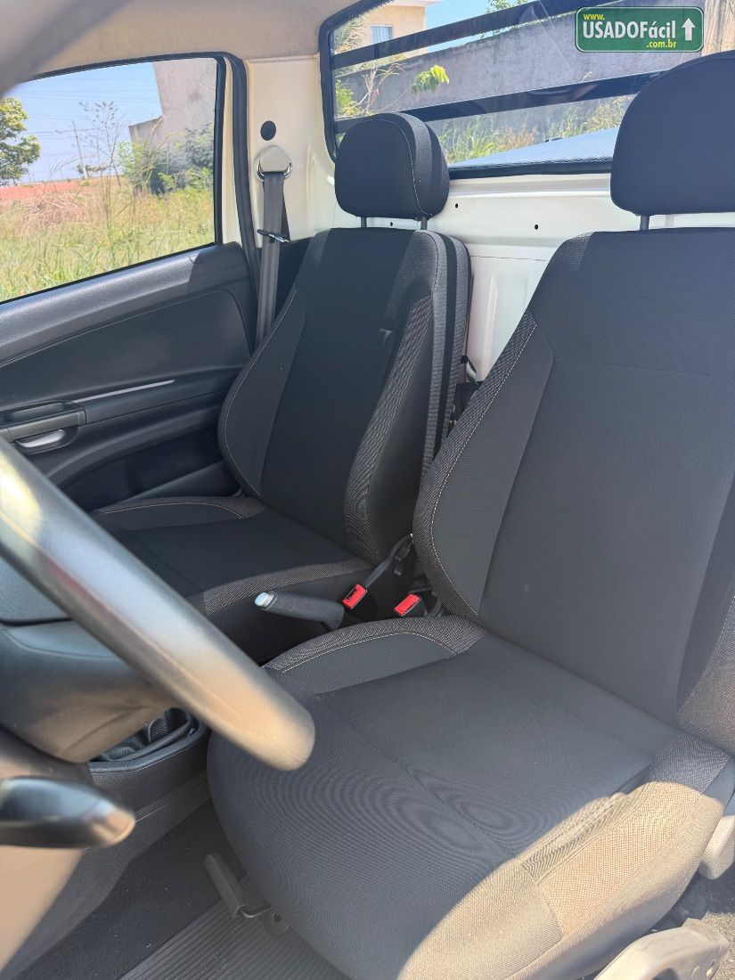 Volkswagen Saveiro Robust 1.6 Total Flex 2024/2024 — foto 6 de 13