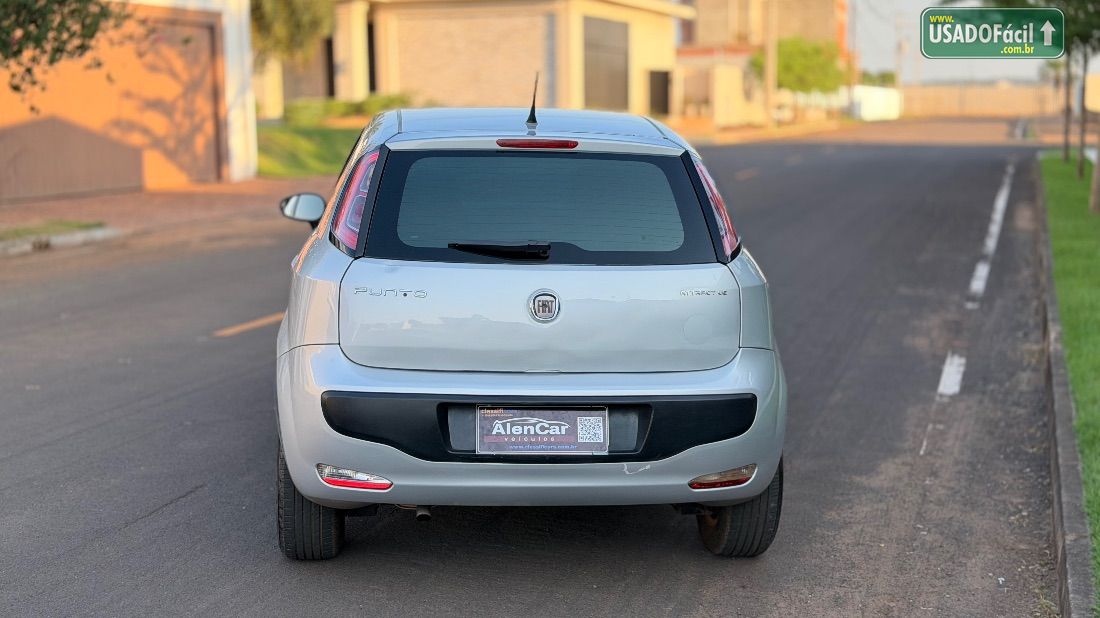 Fiat Punto Attractive 1.4 Fire Flex 5P 2012/2013 — foto 7 de 17