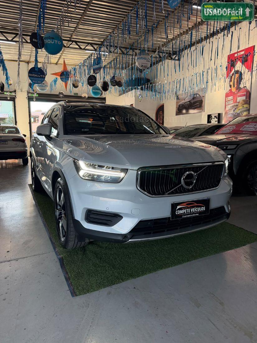 VOLVO Volvo XC 40 T-4 Momentum 2.0 190CV FWD 2019/2020 — foto 2 de 9