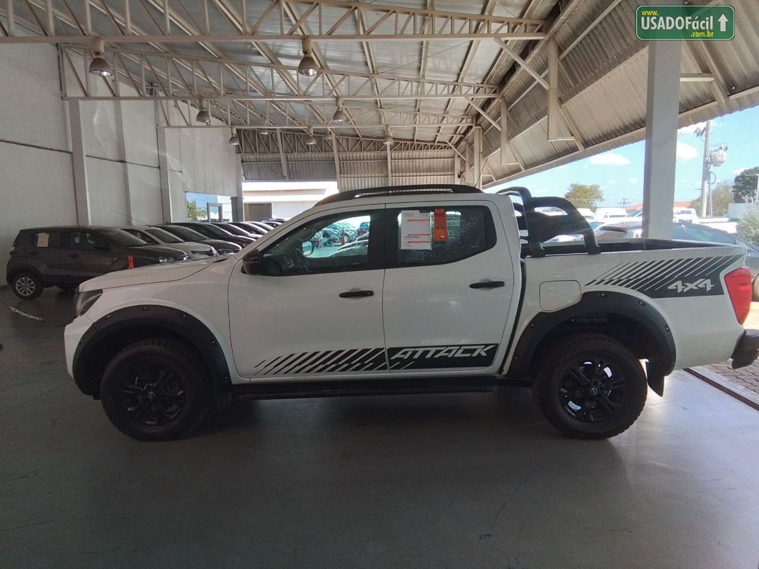Nissan Frontier Attack CD 2.3 4x4 Bi-Turbo Automático Diesel 2024/2025 — foto 2 de 11