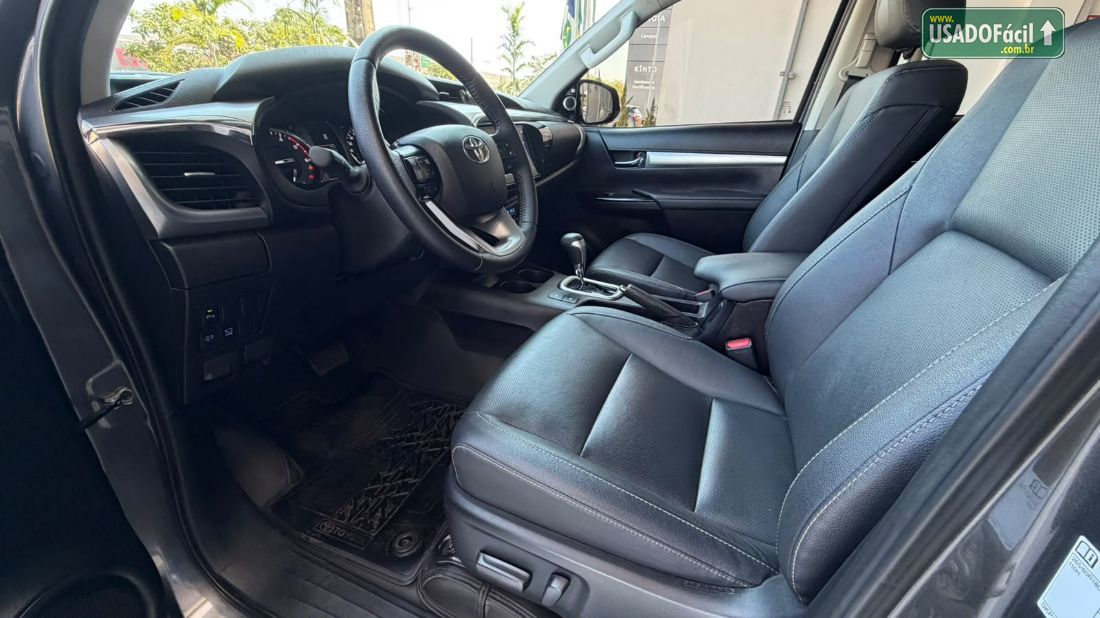 Toyota Hilux SRX CD 2.8 4x4 TDI Automático Diesel 2025/2025 — foto 8 de 13