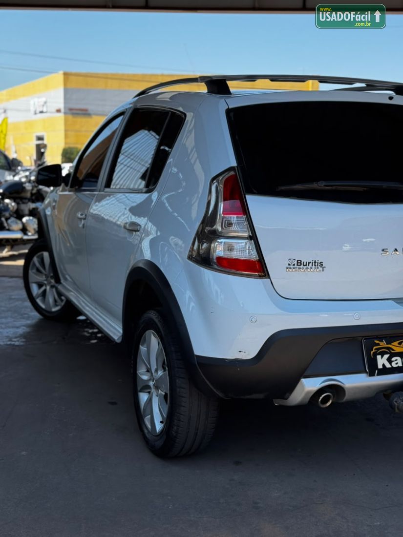 Renault Sandero Stepway 1.6 5P Hi-Power 2013/2013 — foto 10 de 13