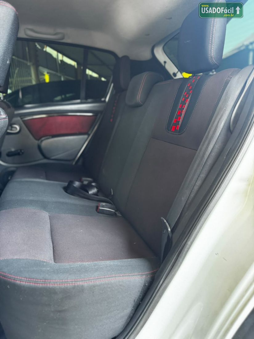 Renault Sandero Stepway 1.6 5P Hi-Power 2013/2013 — foto 12 de 13