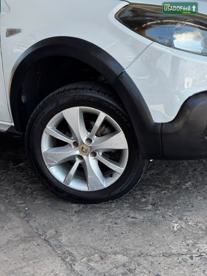 Renault Sandero Stepway 1.6 5P Hi-Power 2013/2013 — foto 3 de 13