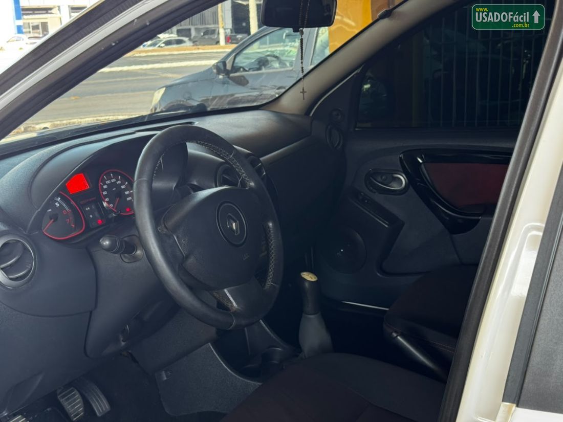 Renault Sandero Stepway 1.6 5P Hi-Power 2013/2013 — foto 5 de 13