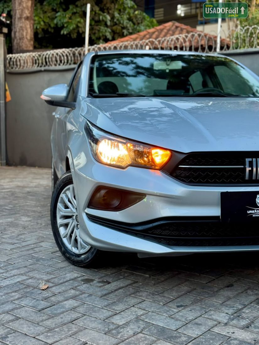 Fiat Cronos 1.3 Mecânico Flex 2021/2022 — foto 2 de 19