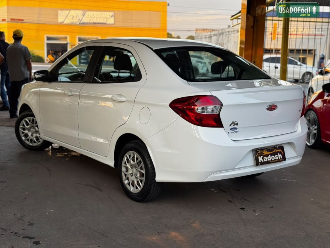 Ford Ka+ Sedan SE Plus 1.5 Flex 2015/2015 — foto 13 de 17