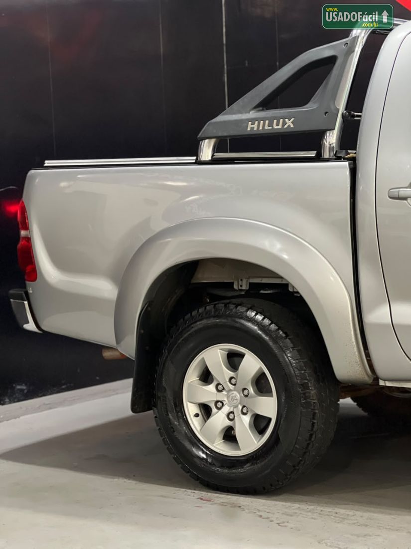 Toyota Hilux SR CD 2.7 4x2 Automático Flex 2015/2015 — foto 3 de 13