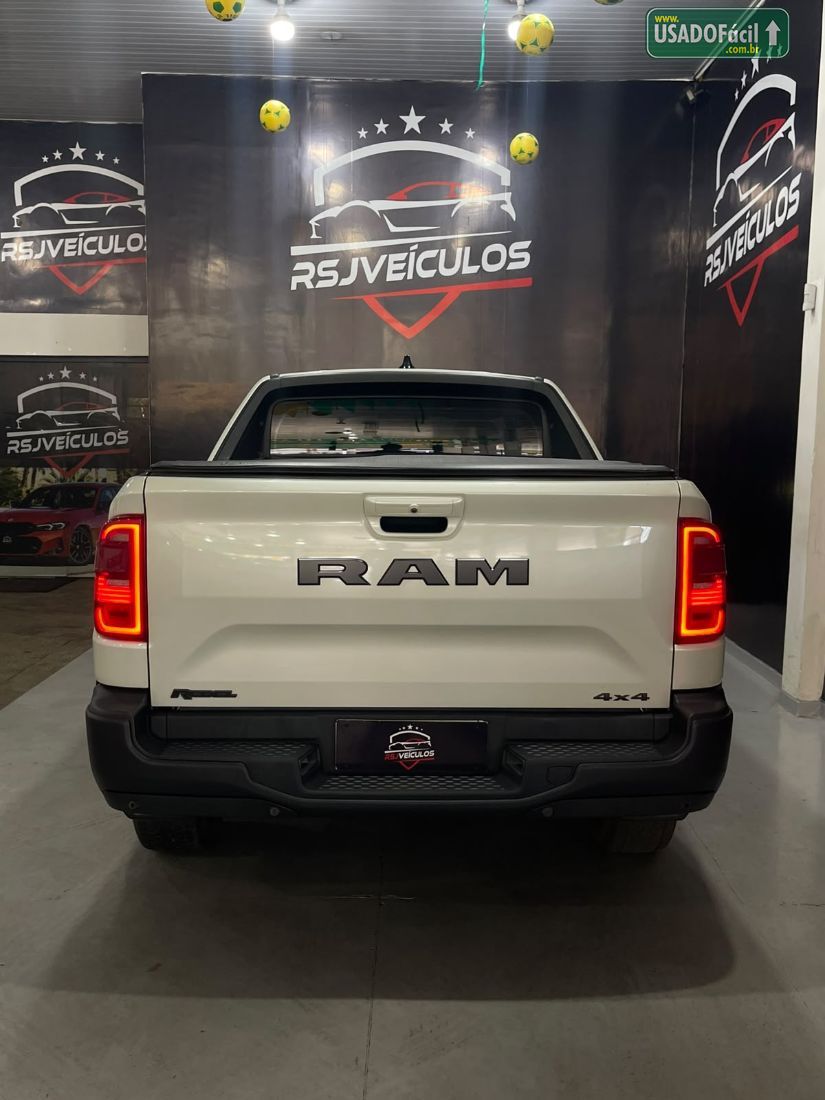 RAM Rampage Rebel CD 2.0 Turbo 4X4 Automático Diesel 2023/2024 — foto 9 de 20