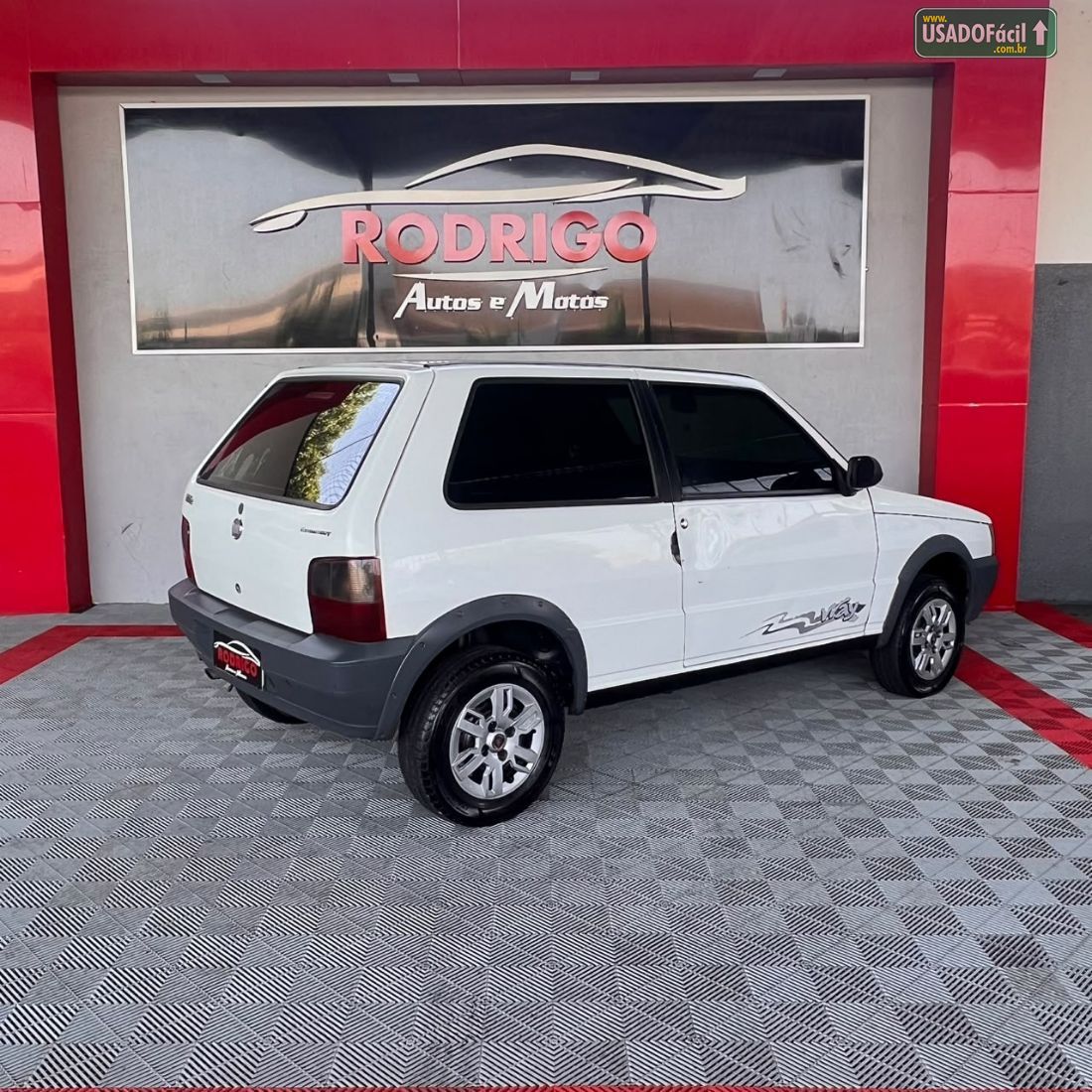 Fiat Uno Mille Way Economy Fire 1.0 Flex 2P 2013/2013 — foto 4 de 10