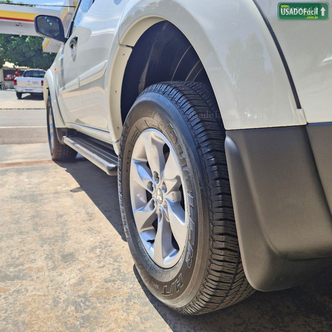 MITSUBISHI Pajero Dakar 3.2 4x4 Turbo Intercooler Mecânico Diesel 2014/2015 — foto 7 de 12