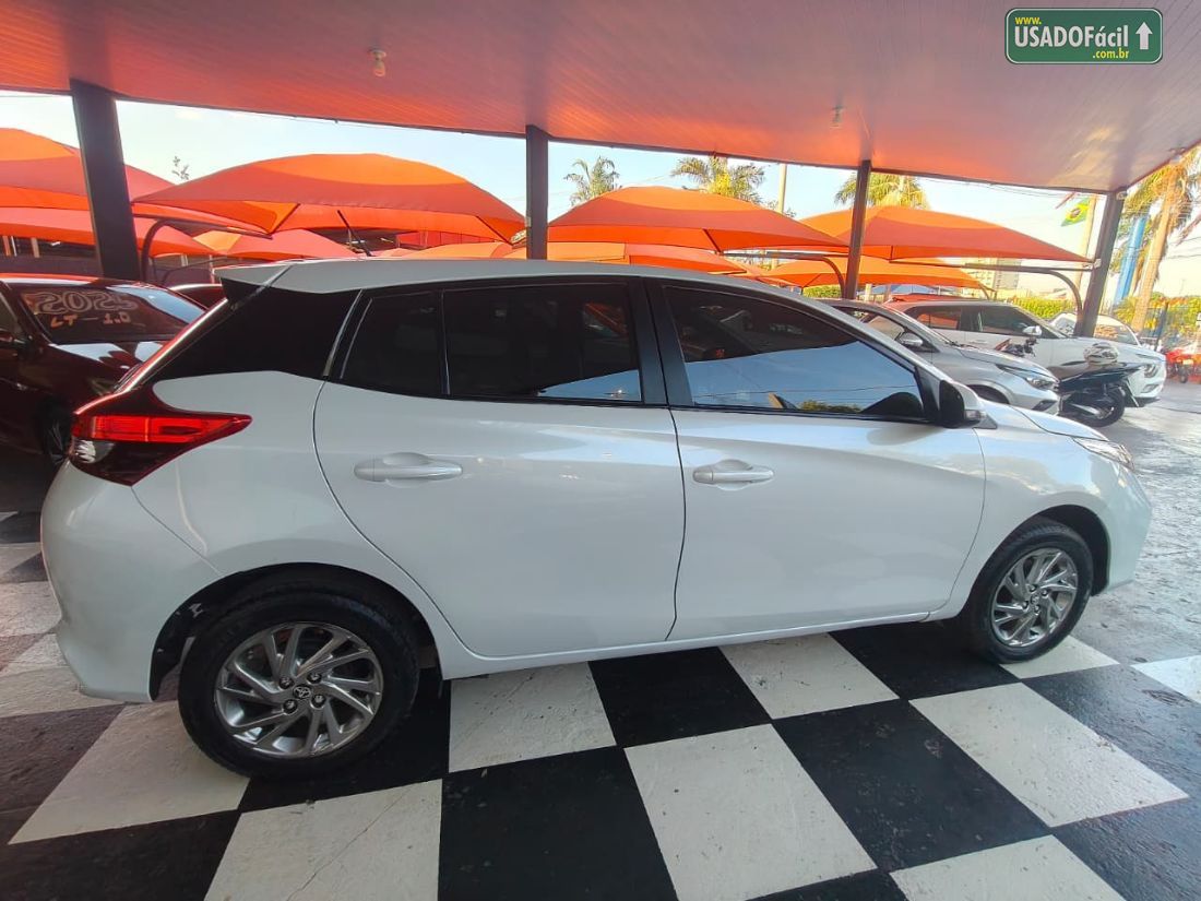 TOYOTA Yaris Hatch XS 1.5 Automático Flex 2022/2023 — foto 4 de 12