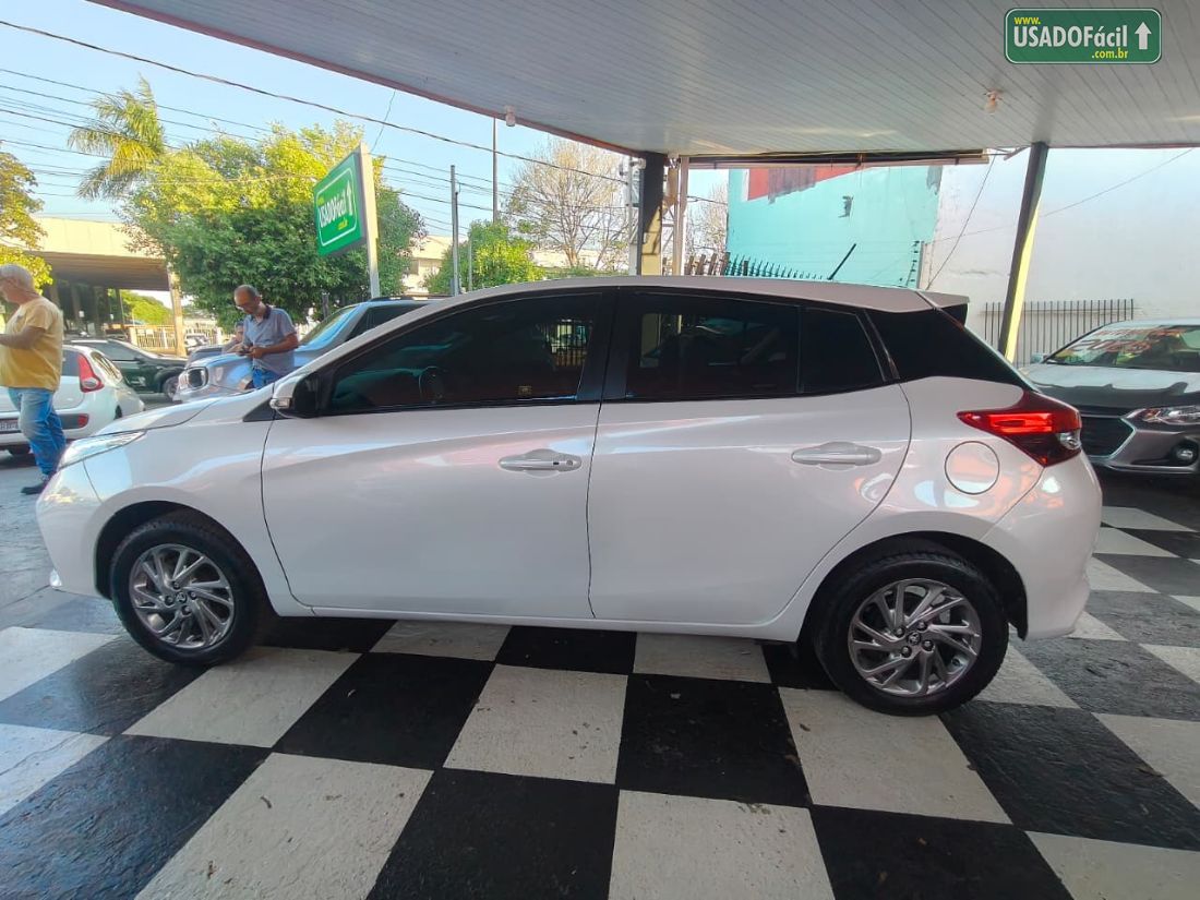 TOYOTA Yaris Hatch XS 1.5 Automático Flex 2022/2023 — foto 5 de 12