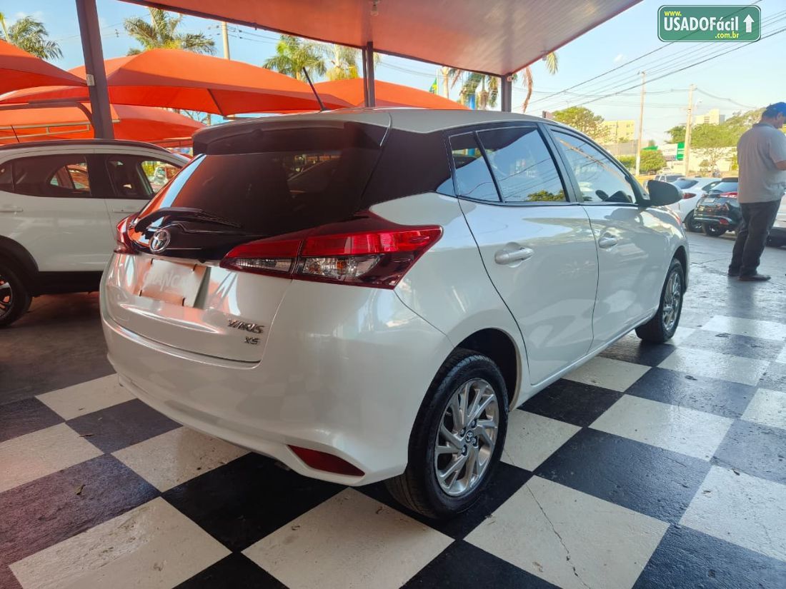 TOYOTA Yaris Hatch XS 1.5 Automático Flex 2022/2023 — foto 6 de 12