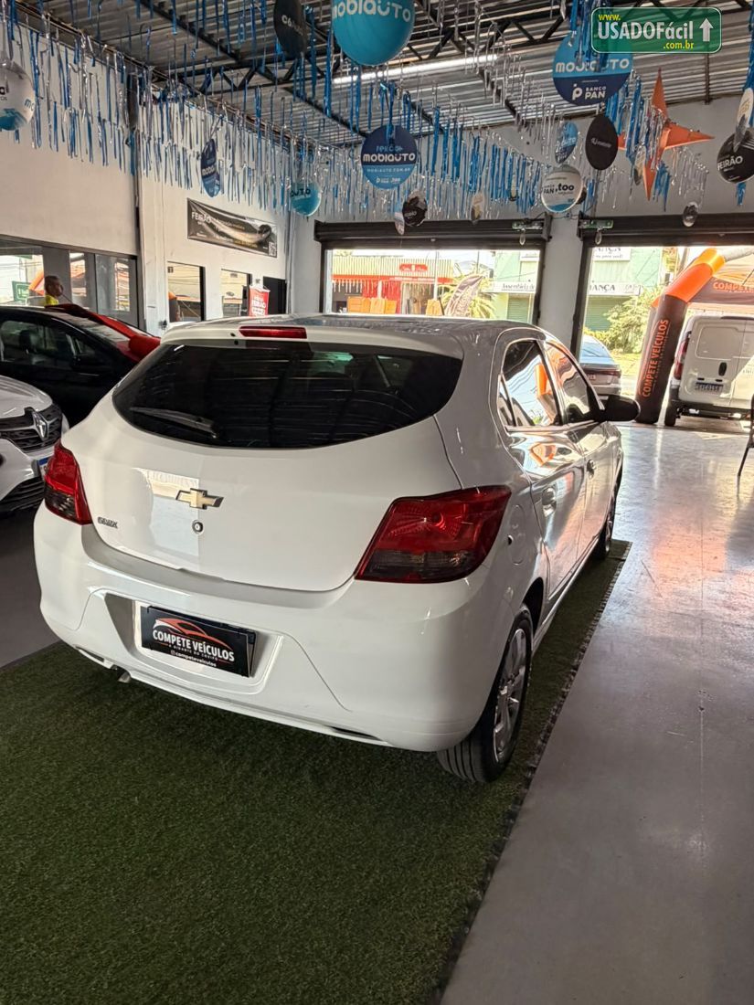 CHEVROLET/GM Onix Joy Hatch 1.0 Mecânico Flex 2019/2019 — foto 6 de 9