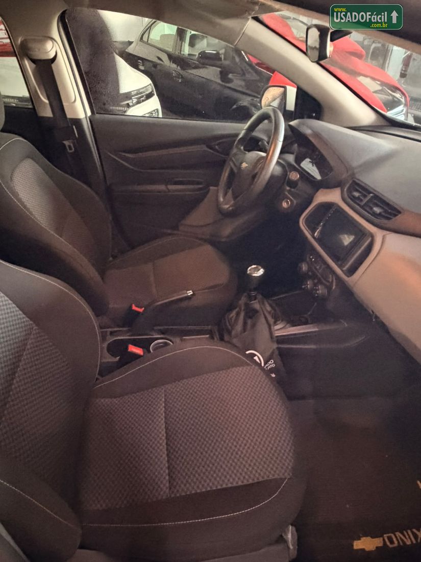 CHEVROLET/GM Onix Joy Hatch 1.0 Mecânico Flex 2019/2019 — foto 8 de 9