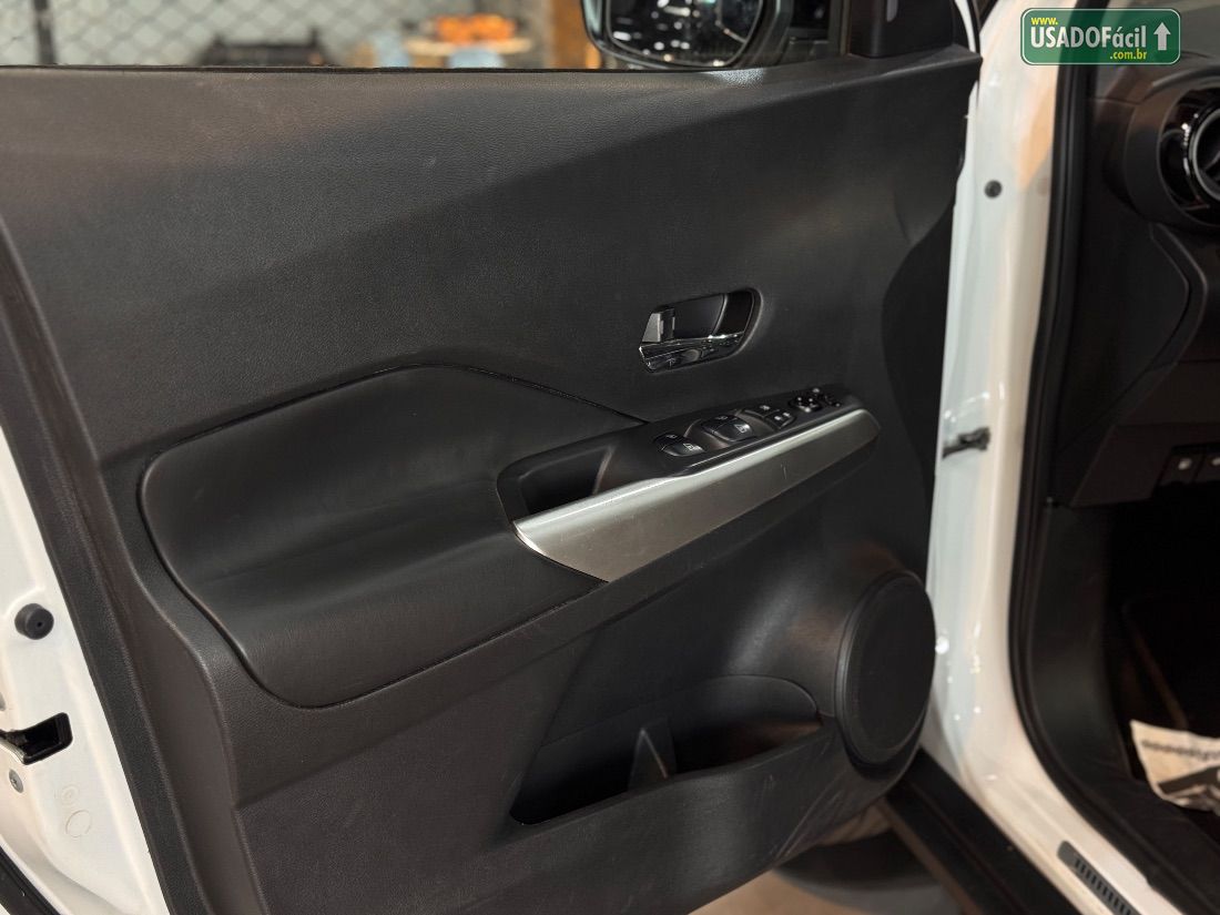Nissan Kicks Exclusive 1.6 Automático Flex 2023/2024 — foto 4 de 16