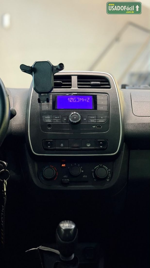 Renault Kwid Zen 1.0 Mecânico Flex 2021/2022 — foto 8 de 12