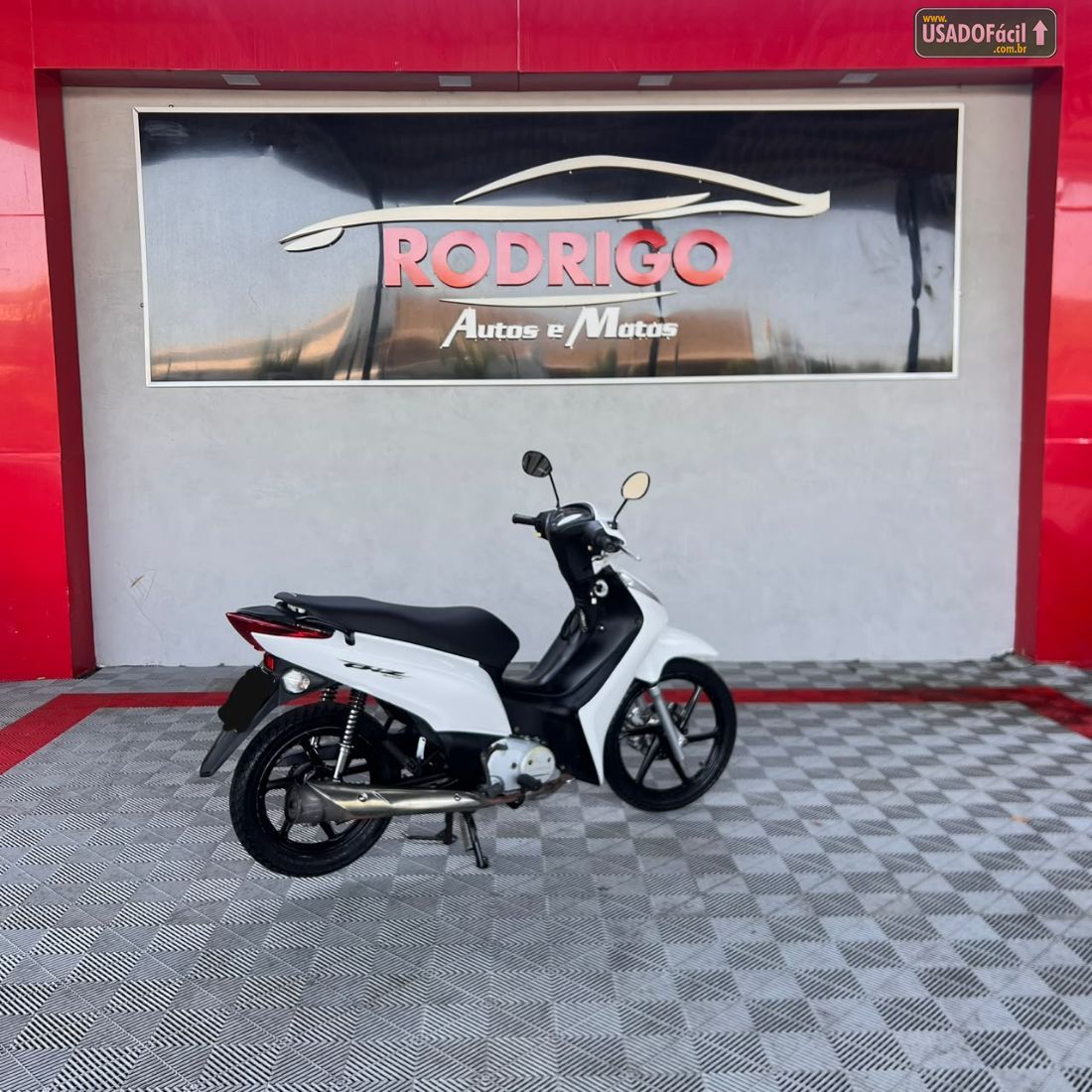 Honda Biz 125 EX 2014/2014 — foto 4 de 5