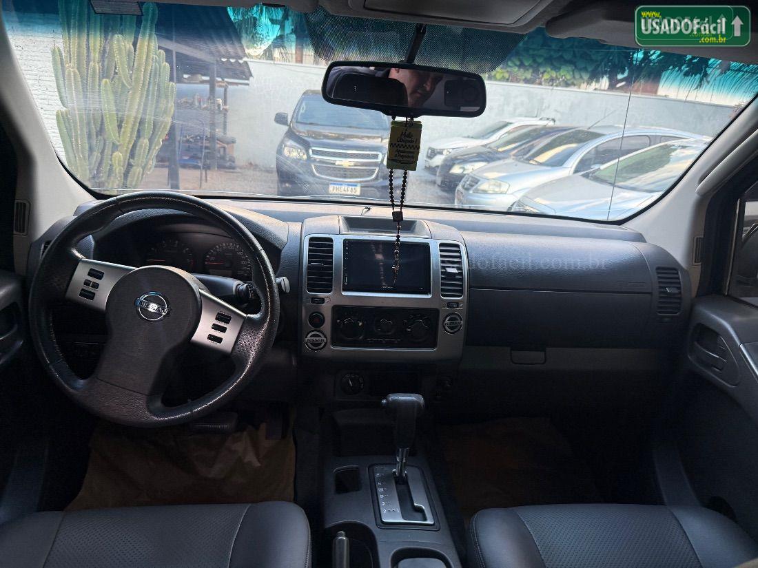 NISSAN Frontier LE CD 2.5 4x4 Turbo Mecânico Diesel 2012/2013 — foto 12 de 12