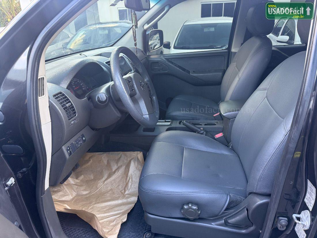 NISSAN Frontier LE CD 2.5 4x4 Turbo Mecânico Diesel 2012/2013 — foto 10 de 12