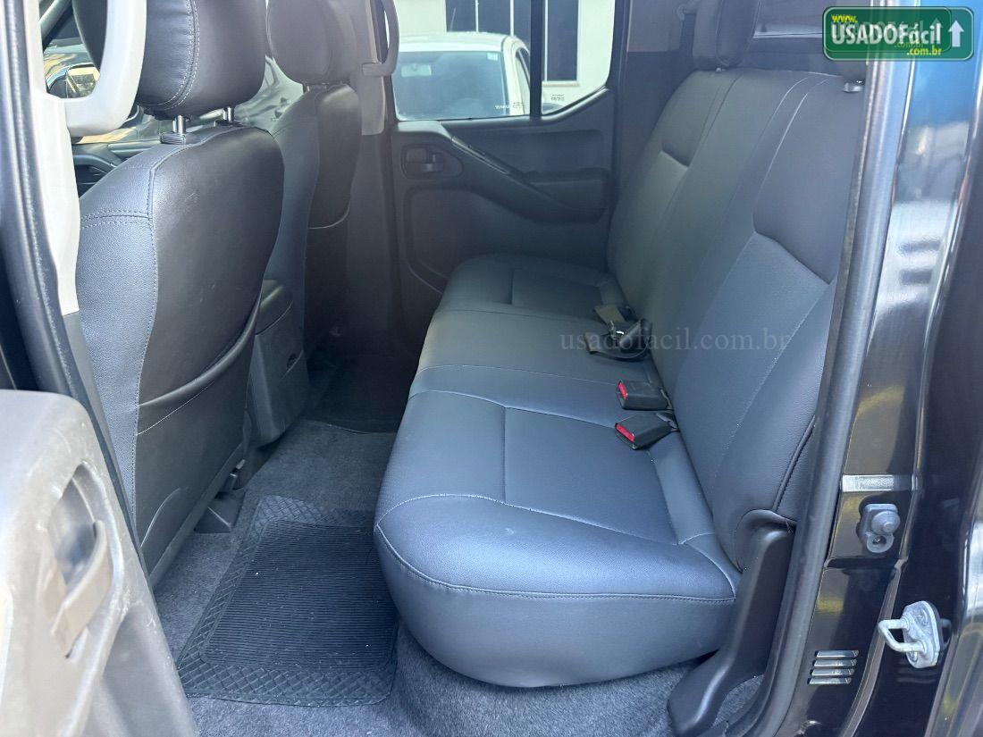 NISSAN Frontier LE CD 2.5 4x4 Turbo Mecânico Diesel 2012/2013 — foto 11 de 12