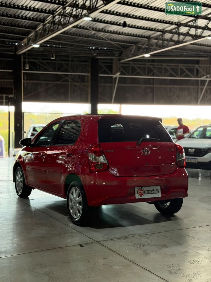 TOYOTA Etios Hatch X Plus 1.5 Automático Flex 2018/2019 — foto 5 de 16