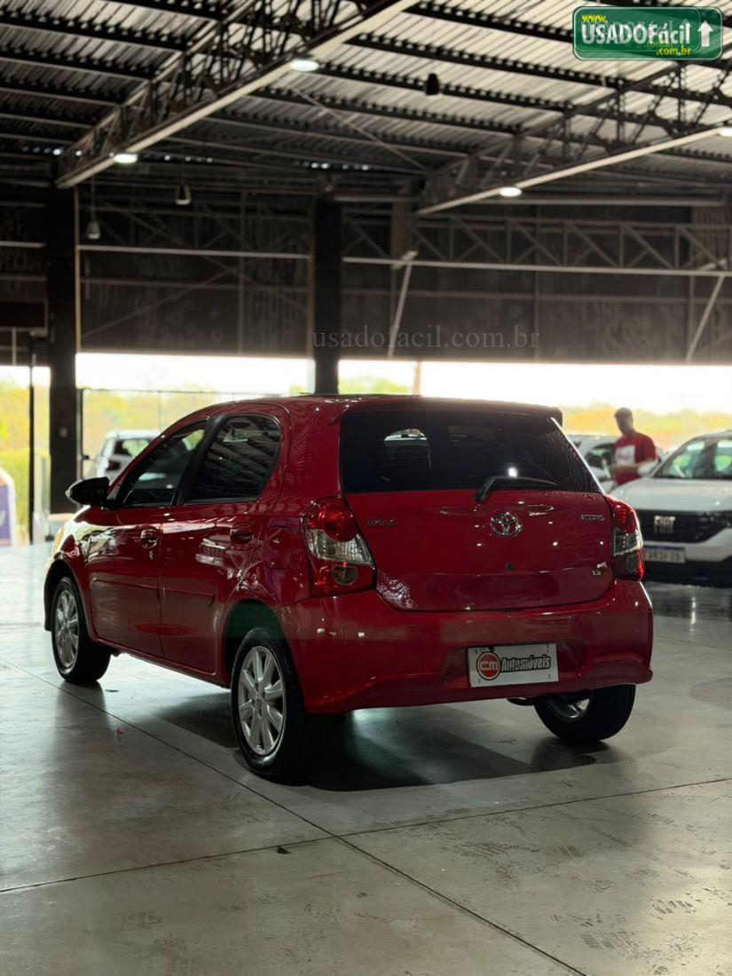 TOYOTA Etios Hatch X Plus 1.5 Automático Flex 2018/2019 — foto 4 de 15