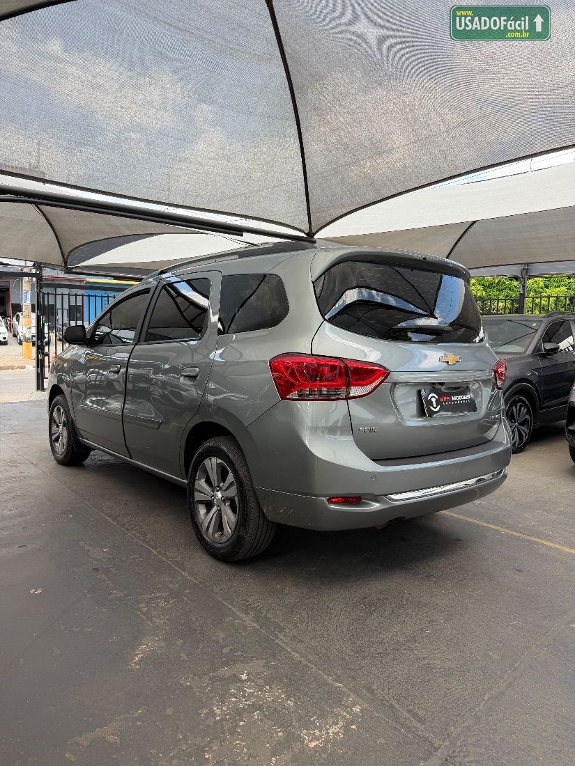 CHEVROLET/GM Spin Premier 1.8 Automático Flex 7 lugares 2023/2024 — foto 3 de 14