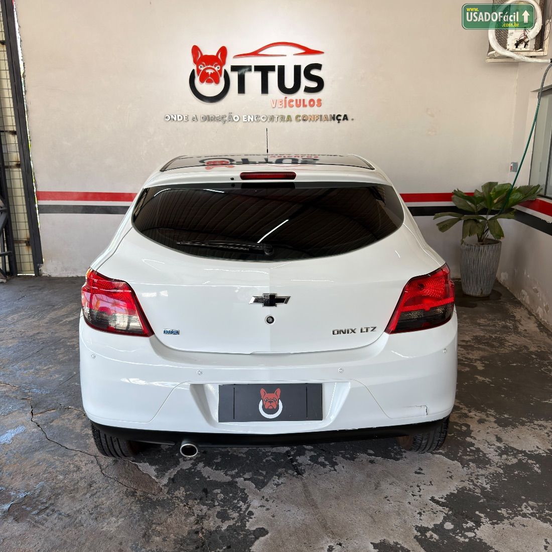 CHEVROLET/GM Onix Hatch LTZ 1.4 Automático Flex 2013/2014 — foto 15 de 16