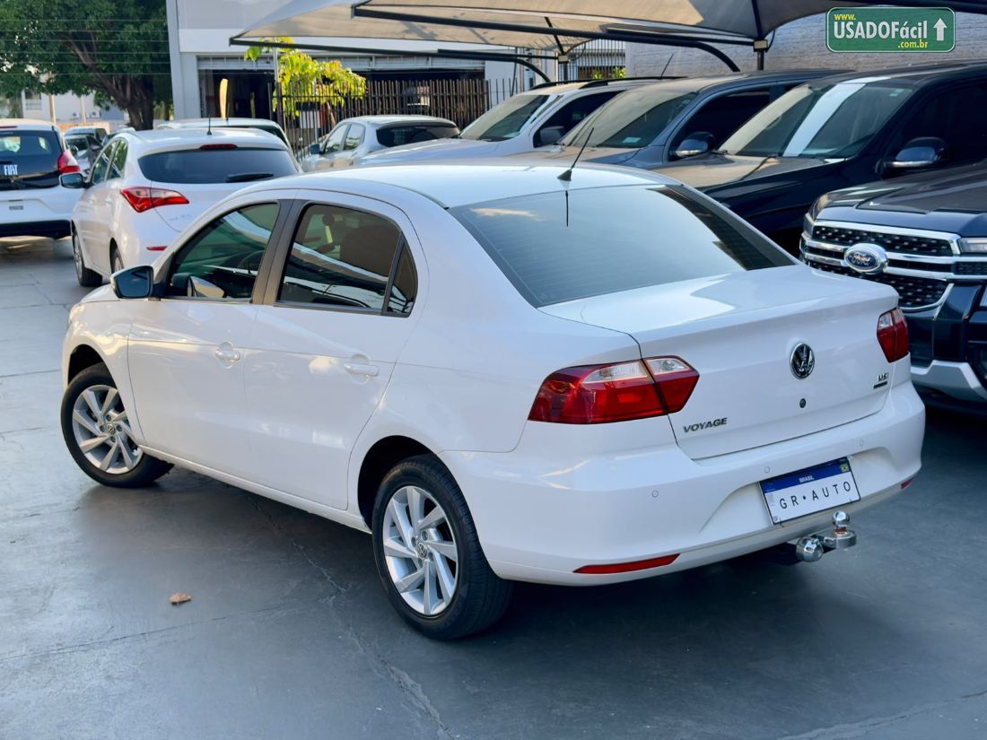 Volkswagen Voyage 1.6 MSi Automático Flex 2019/2020 — foto 5 de 10