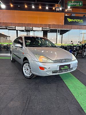 FORD Focus Hatch 1.8 16V 5P