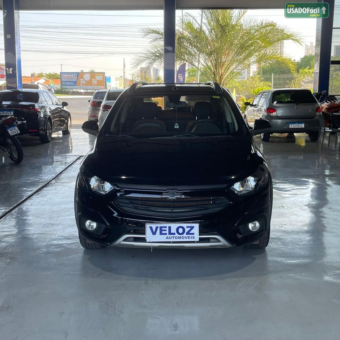 CHEVROLET/GM Onix Hatch Activ 1.4 Mecânico Flex 2016/2017 — foto 2 de 8