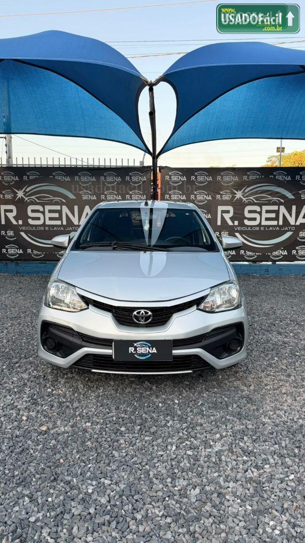 TOYOTA Etios Hatch XS 1.5 Mecânico Flex 2017/2018 — foto 5 de 15