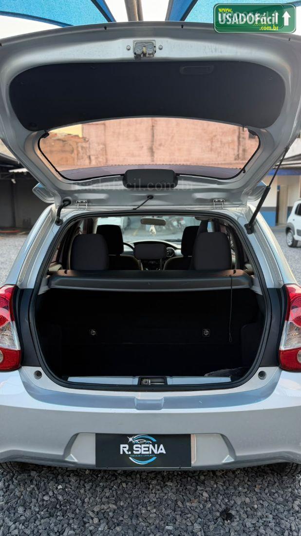 TOYOTA Etios Hatch XS 1.5 Mecânico Flex 2017/2018 — foto 7 de 15