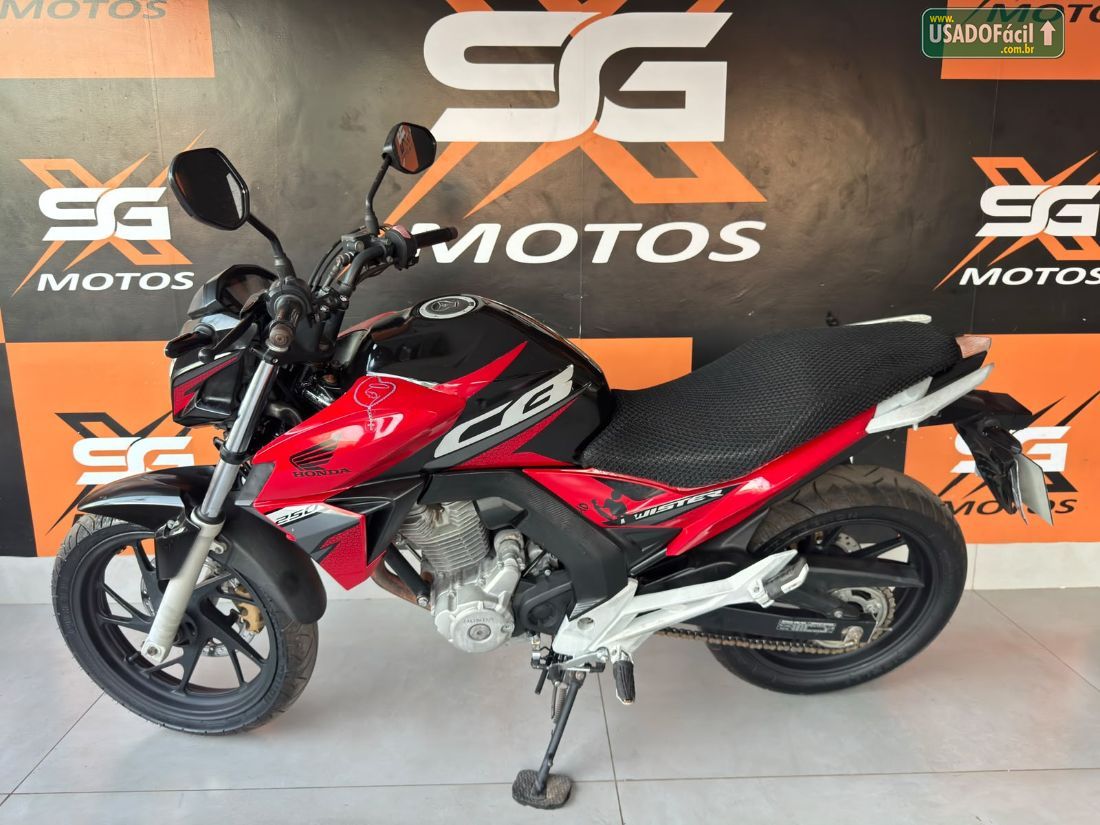 Honda CB 250 Twister 2019/2019 — foto 4 de 7
