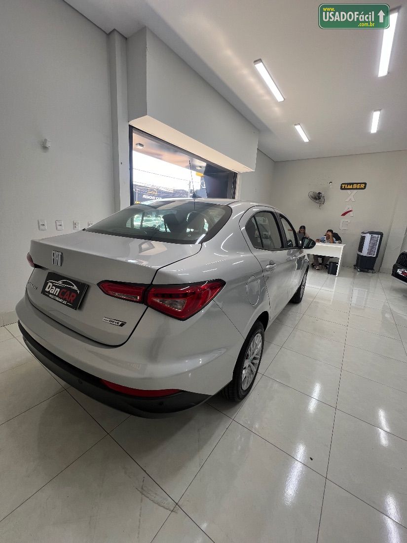 Fiat Cronos Drive 1.3 Automático Flex 2023/2024 — foto 6 de 14