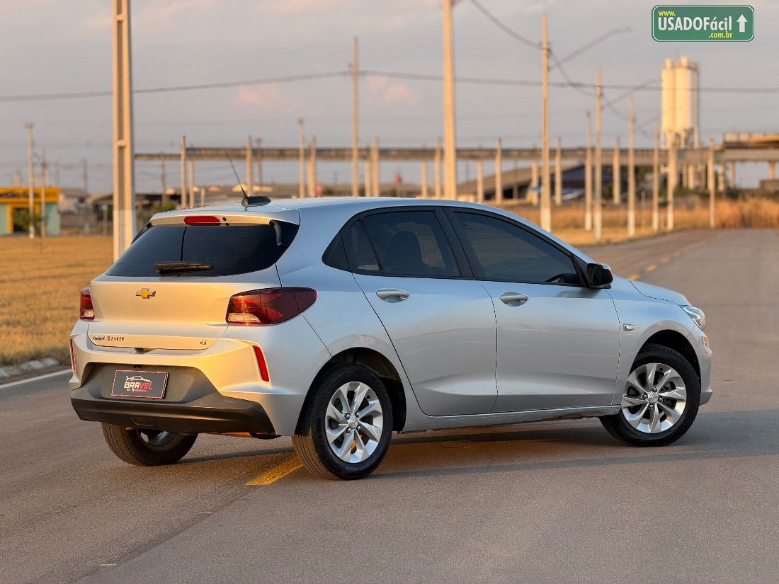 CHEVROLET/GM Onix Hatch LT 1.0 Mecânico Flex 2023/2023 — foto 4 de 13