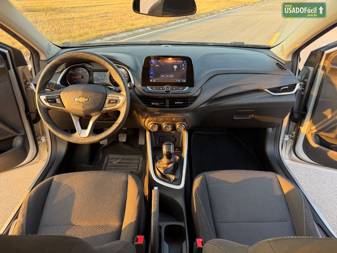 CHEVROLET/GM Onix Hatch LT 1.0 Mecânico Flex 2023/2023 — foto 8 de 13