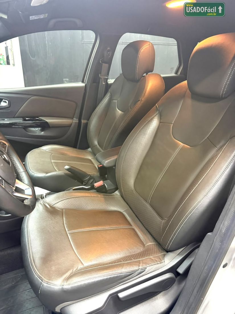 Renault Captur Iconic 1.3 Turbo Automático Flex 2021/2022 — foto 13 de 13