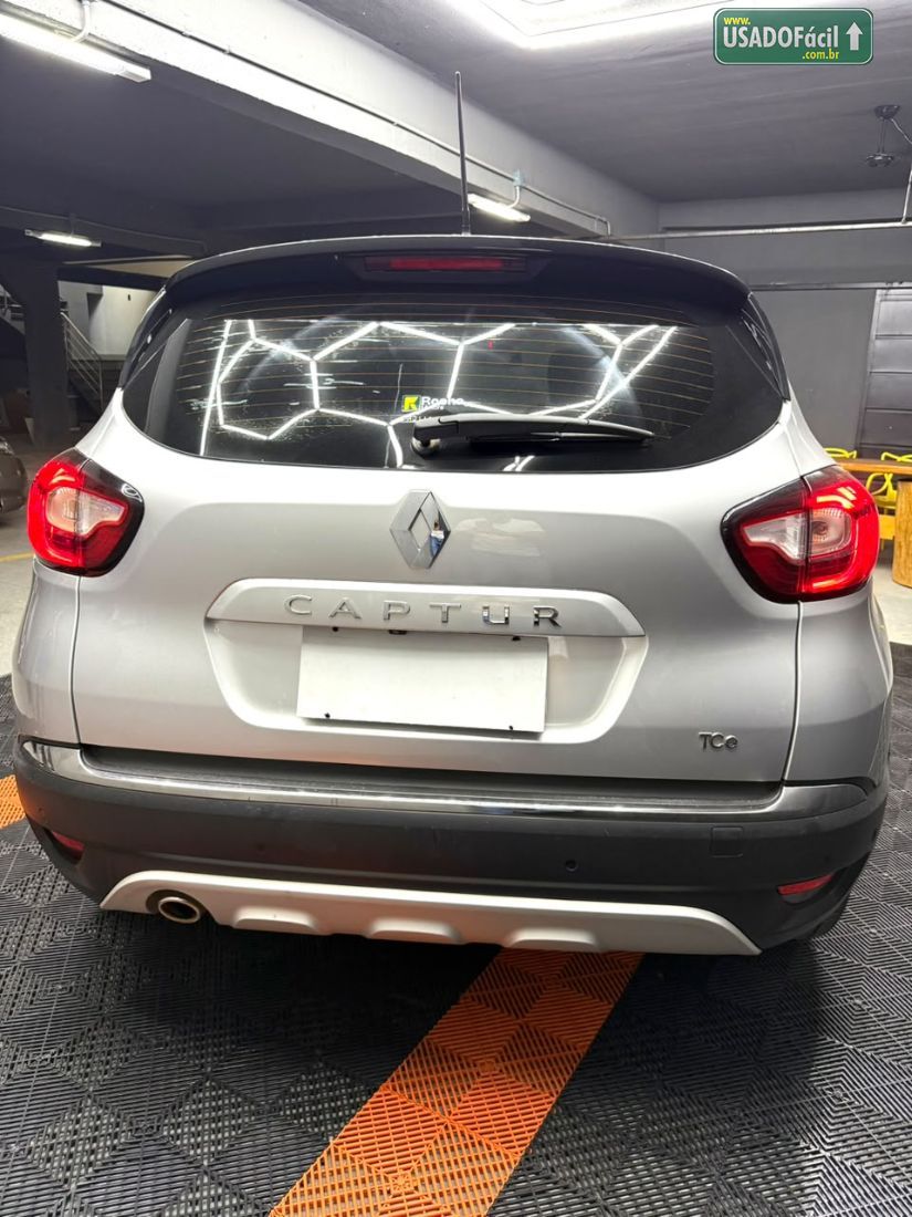 Renault Captur Iconic 1.3 Turbo Automático Flex 2021/2022 — foto 4 de 13