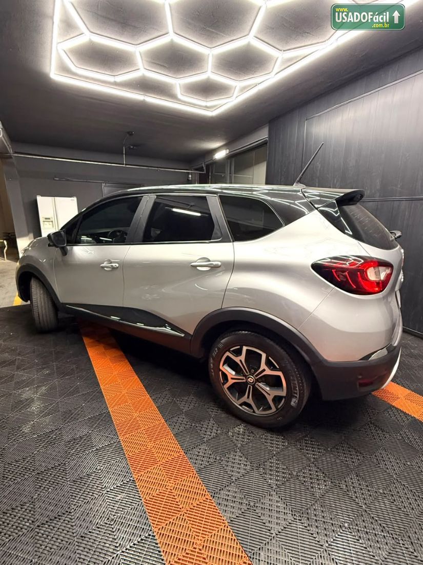 Renault Captur Iconic 1.3 Turbo Automático Flex 2021/2022 — foto 5 de 13