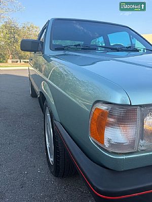 VOLKSWAGEN Gol GTS 1.8