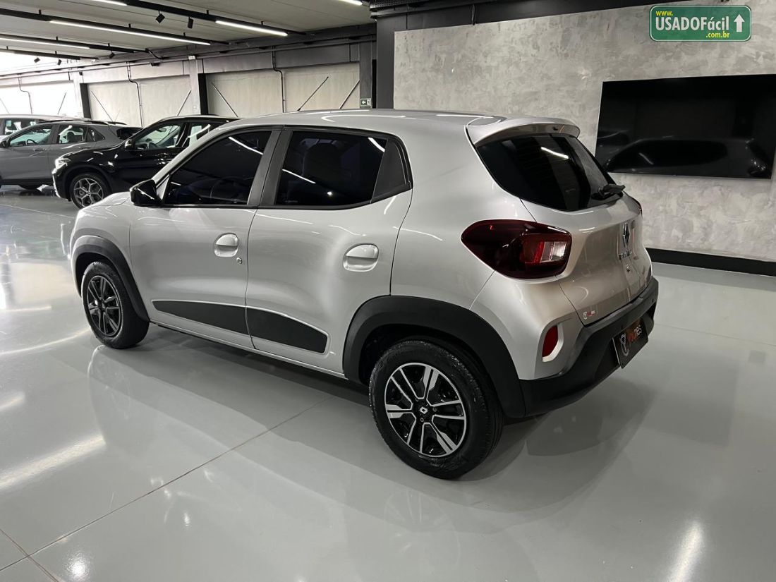 Renault Kwid Intense 1.0 Mecânico Flex 2022/2023 — foto 6 de 13