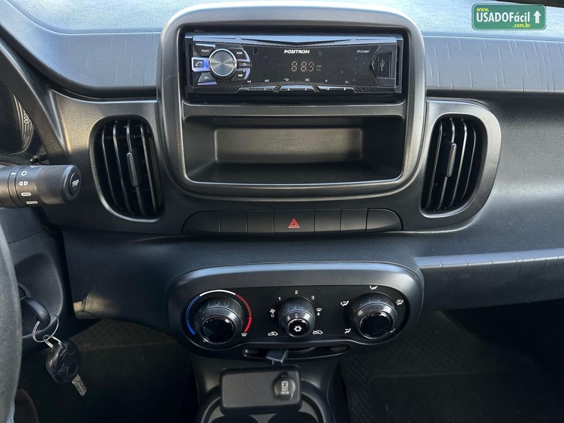 FIAT Mobi Like Flex 2019/2020 — foto 8 de 13